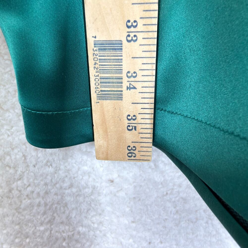 Camille La Vie Prom Dress 6 Emerald Green Sequin Hearts V-Neckline Ruffled Hem - Picture 9 of 10